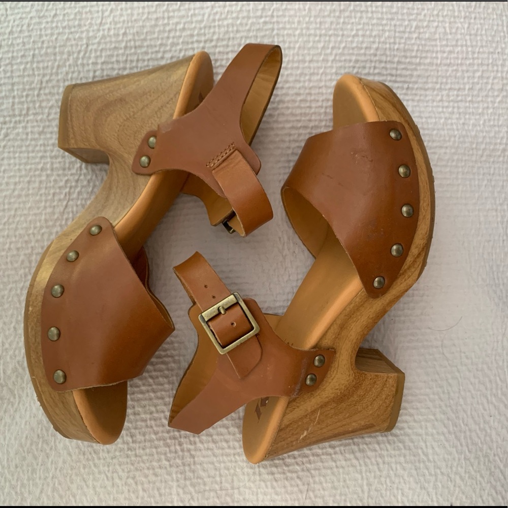Kork Ease Heeled Leather Sandal